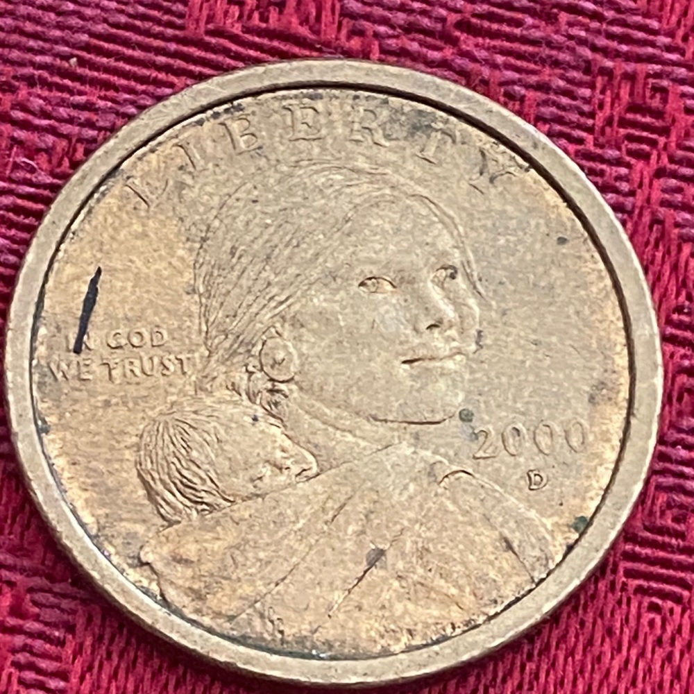 Vintage 2000 D Sacagawea Dollar Coin